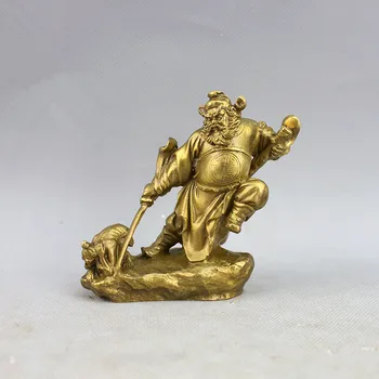 Family Christmas ornaments in ancient China, feng shui mythical figure - the doors catch ghost statue metal handicraft
Family Christmas ornaments in ancient China, feng shui mythical figure - the doors catch ghost statue metal handicraft