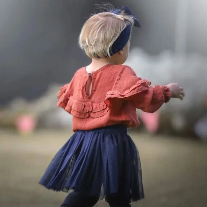 Autumn Children Clothing Baby Girl T-shirts Kids Long Sleeve Blouse Girls Ruffles Decoration Round Collar Tees Infant Newborn H1
Autumn Children Clothing Baby Girl T-shirts Kids Long Sleeve Blouse Girls Ruffles Decoration Round Collar Tees Infant Newborn H1
