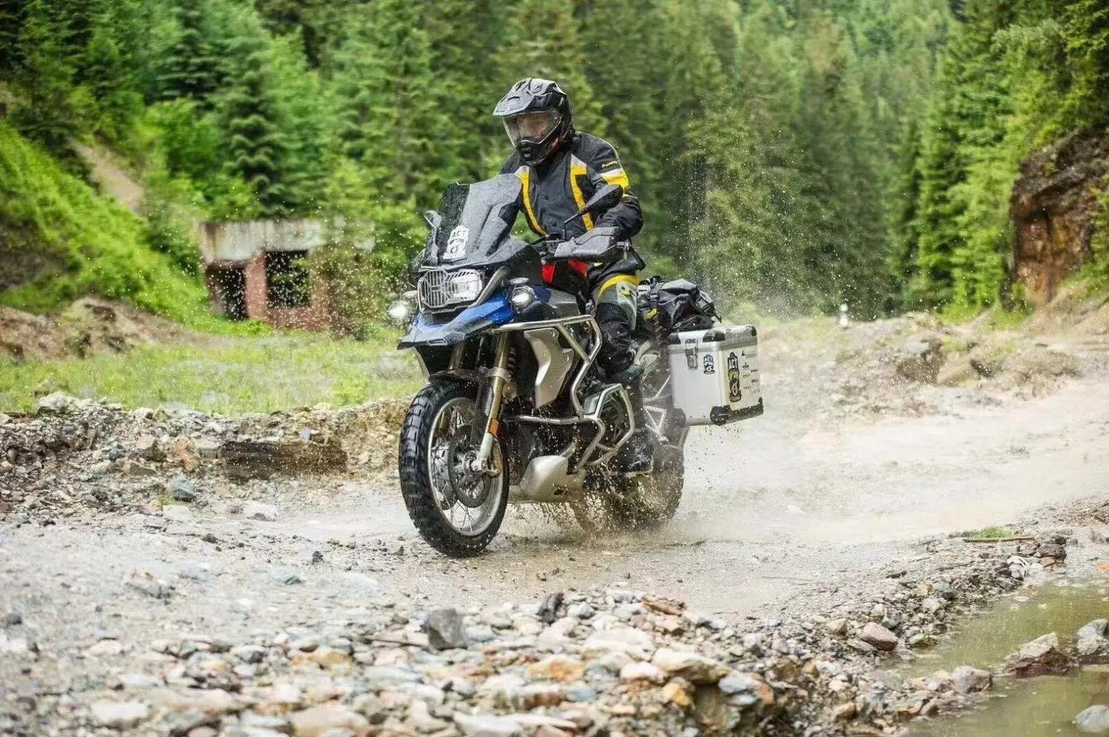 БМВ 1200 GS Adventure