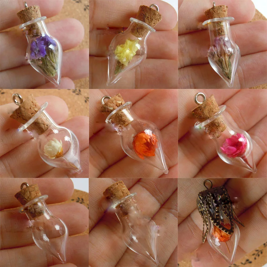 Free shipping!!!! 50pcs/lot 11x28mm Small heart shape Glass Vial Pendant/Mini Wishing Bottles pendant
Free shipping!!!! 50pcs/lot 11x28mm Small heart shape Glass Vial Pendant/Mini Wishing Bottles pendant
