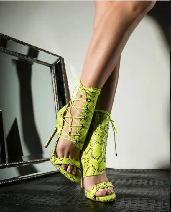 Sexy Women Pumps High Heels Peep Toe Lace Up Cross-tie High Heels Women 12cm Thin Heel Party Shoes
Sexy Women Pumps High Heels Peep Toe Lace Up Cross-tie High Heels Women 12cm Thin Heel Party Shoes