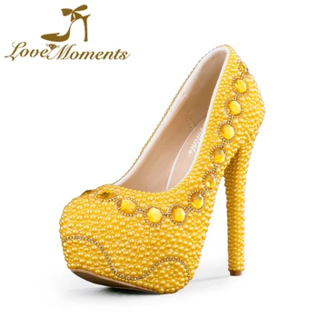 Yellow Pearl woman Wedding Shoes Fashion Bride Party High Heels Gold Crystal Women Platform Shoes with Matching Purse Plus Size
Yellow Pearl woman Wedding Shoes Fashion Bride Party High Heels Gold Crystal Women Platform Shoes with Matching Purse Plus Size