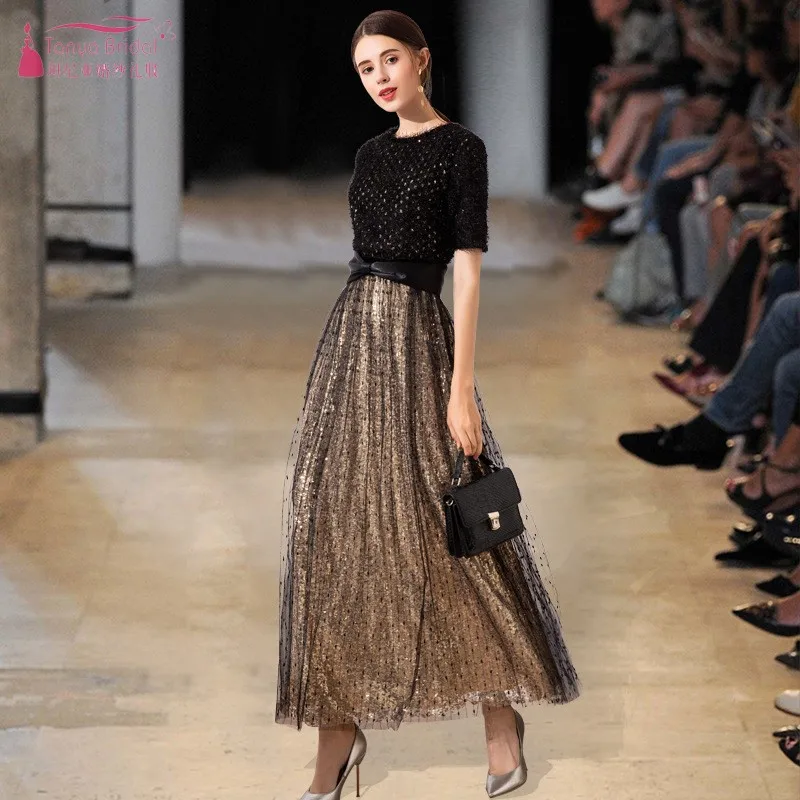 Prom Dress 2019 Ankle Length New Fashion Elegant Black Gold Formal Evening Dresses Dinner Reception dignified Long Style DQG689
Prom Dress 2019 Ankle Length New Fashion Elegant Black Gold Formal Evening Dresses Dinner Reception dignified Long Style DQG689