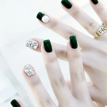 24pcs Square Head Full Nail Tips Tool Artificial Fake Nail With Glue Summer Green Shiny Diamond Pattern False Nails Pre-design
24pcs Square Head Full Nail Tips Tool Artificial Fake Nail With Glue Summer Green Shiny Diamond Pattern False Nails Pre-design