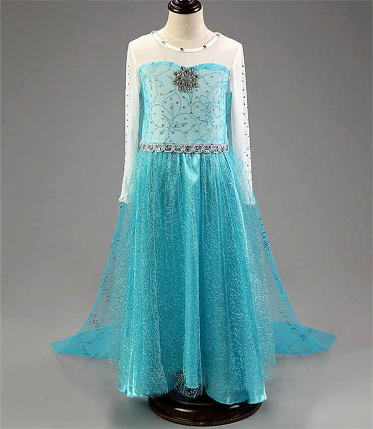 2225004645_1933995610_