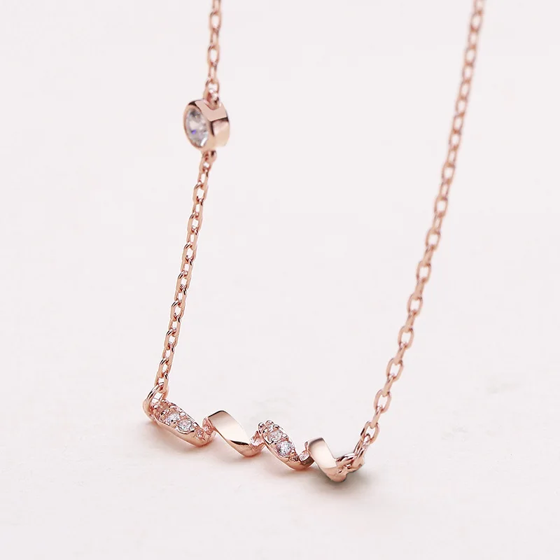S- S925 sterling silver with rose gold chain fashion silver ornaments Silver necklace pendant gift
S- S925 sterling silver with rose gold chain fashion silver ornaments Silver necklace pendant gift