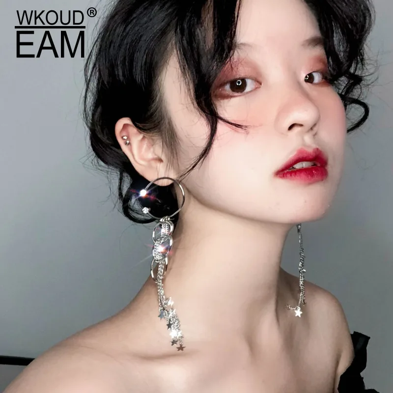 WKOUD EAM 2019 New Woman Rhinestone Spiral Chain Retro Tassel Earrings Fashion Female Jewelry Accessories Party Gift 6#JY231
WKOUD EAM 2019 New Woman Rhinestone Spiral Chain Retro Tassel Earrings Fashion Female Jewelry Accessories Party Gift 6#JY231