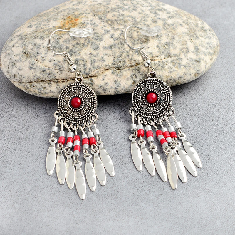 Bohemian Ethnic Long Statement Silver Tassel round Earrings Water Drop Bead Fringe Earring For Women 2019 Fashion Dangle Jewelry
Bohemian Ethnic Long Statement Silver Tassel round Earrings Water Drop Bead Fringe Earring For Women 2019 Fashion Dangle Jewelry