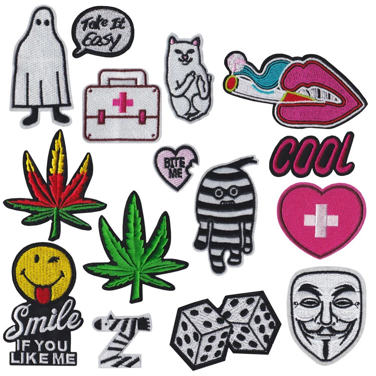 Cartoon Smiling Cat Mask Ghost Iron Patches for Clothing Embroidered Iron on Patch Skull Stickers on Clothes
Cartoon Smiling Cat Mask Ghost Iron Patches for Clothing Embroidered Iron on Patch Skull Stickers on Clothes