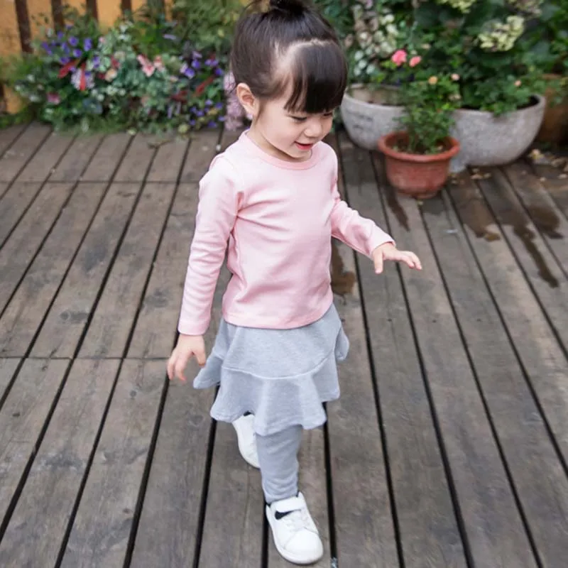 autumn girl kids pants elastic waist fake short skirt decoration pink yellow blue straight full pants baby girl trousers K609
autumn girl kids pants elastic waist fake short skirt decoration pink yellow blue straight full pants baby girl trousers K609
