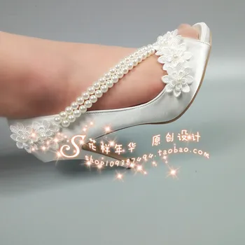 Brazil Bride Shoes Beautiful Satin Wedding Pearls Wristbands Lace Bridesmaid Toast Pumps 2cm Platform Open Peep Toe Heels 43
Brazil Bride Shoes Beautiful Satin Wedding Pearls Wristbands Lace Bridesmaid Toast Pumps 2cm Platform Open Peep Toe Heels 43
