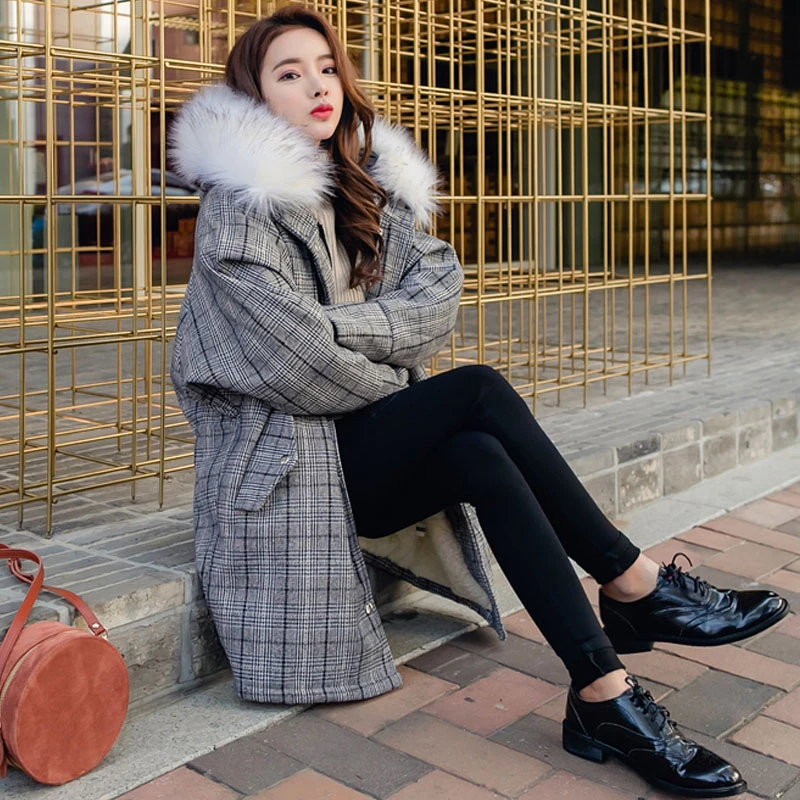 2019 New Women's Winter Cotton Coat Hooded Fur Collar Plaid Jacket Loose Large Size Cotton Coat Thick Warm Cotton Jacket LQ053
2019 New Women's Winter Cotton Coat Hooded Fur Collar Plaid Jacket Loose Large Size Cotton Coat Thick Warm Cotton Jacket LQ053