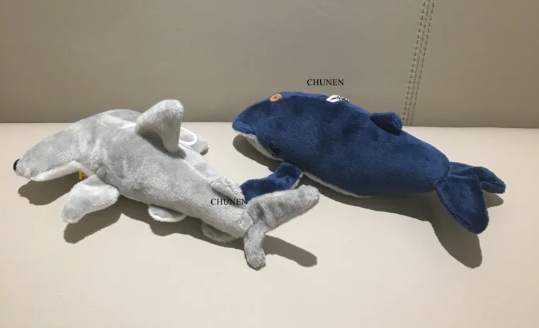 20CM Approx. BIG Shark Stuffed Plush TOYS , NEW 2Colors - Plush Ocean Animal Toy Key chain Dolls
20CM Approx. BIG Shark Stuffed Plush TOYS , NEW 2Colors - Plush Ocean Animal Toy Key chain Dolls