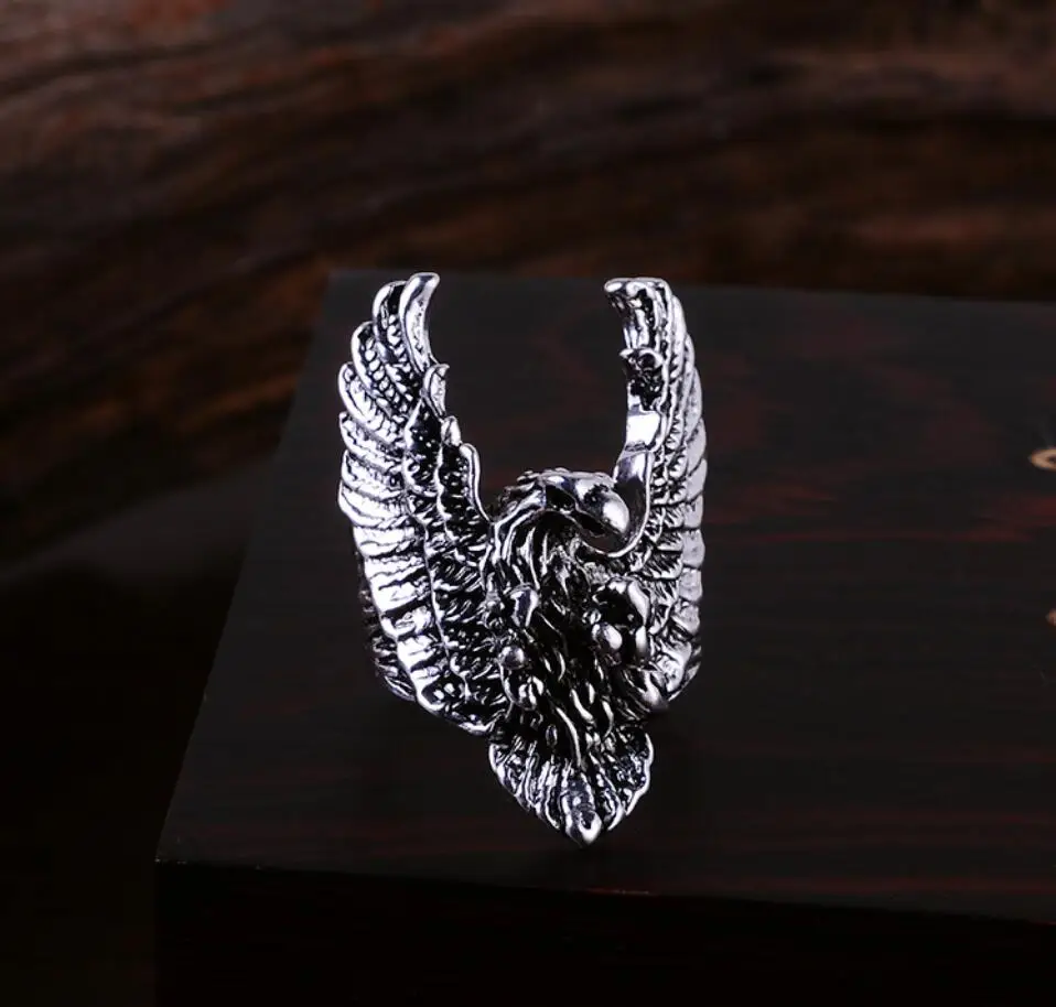 Men's Stainless Steel Eagle Ring Fashion Cool Gothic Punk Biker Finger Rings Jewelry Size 8-11
Men's Stainless Steel Eagle Ring Fashion Cool Gothic Punk Biker Finger Rings Jewelry Size 8-11