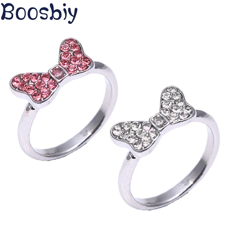 Boosbiy New Arrival Silver Color Dazzling Bow Knot Rings With Pink Cubic Zircon Fits Brand Ring For Women Engagement Jewelry
Boosbiy New Arrival Silver Color Dazzling Bow Knot Rings With Pink Cubic Zircon Fits Brand Ring For Women Engagement Jewelry