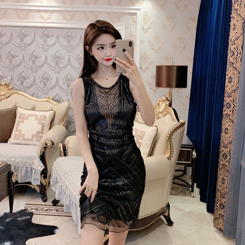 SexeMara fashion The New autumn Slim fit Sexy Hip Sequin perspective V-neck dress Free shipping
SexeMara fashion The New autumn Slim fit Sexy Hip Sequin perspective V-neck dress Free shipping