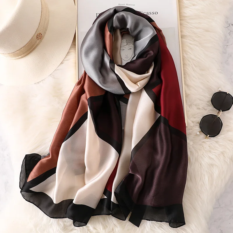 New Women Luxury Brand Ombre Plaid Silk Scarf Spain Fashion Print Soft Shawls and Wraps Foulard Bandanas Hijab Snood 180*90Cm
New Women Luxury Brand Ombre Plaid Silk Scarf Spain Fashion Print Soft Shawls and Wraps Foulard Bandanas Hijab Snood 180*90Cm
