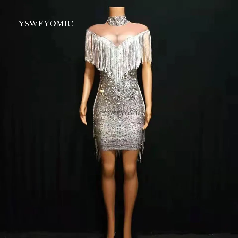 Grey Fashion Pearls Rhinestones Dress Evening Party Wear Long Sleeves Prom Nude Gray Dress Singer Birthday Celebrate Dresses
Grey Fashion Pearls Rhinestones Dress Evening Party Wear Long Sleeves Prom Nude Gray Dress Singer Birthday Celebrate Dresses