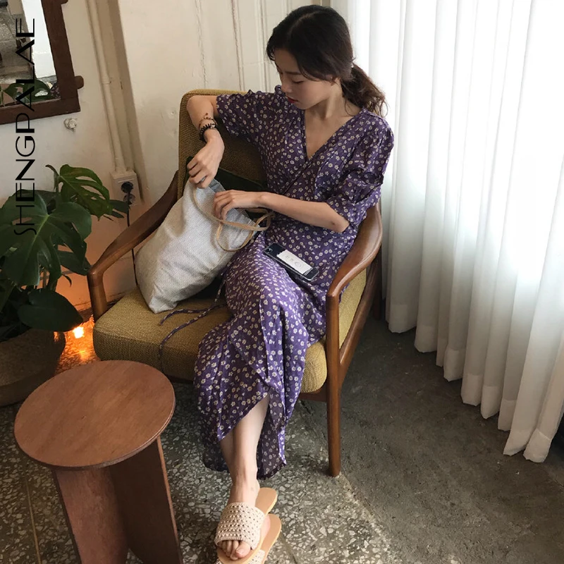 SHENGPALAE New Summer Korea Style Floral Mid-calf Short Sleeve With Sashes Empire Waist V-neck Loose Women A-line Dress FQ910
SHENGPALAE New Summer Korea Style Floral Mid-calf Short Sleeve With Sashes Empire Waist V-neck Loose Women A-line Dress FQ910