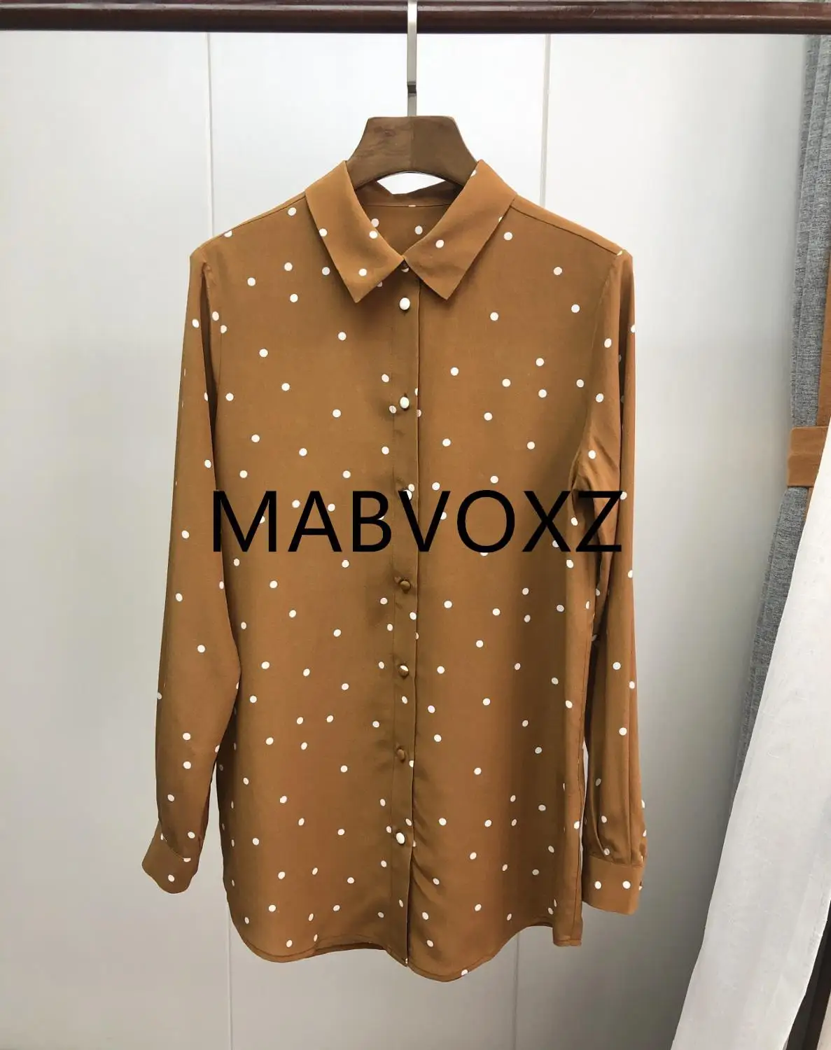 Women Blouse Polka Dot Silk 100% Long Sleeve Spring and Summer Office Lady Shirt Casual Haut Femme New 2019 Clothes
Women Blouse Polka Dot Silk 100% Long Sleeve Spring and Summer Office Lady Shirt Casual Haut Femme New 2019 Clothes