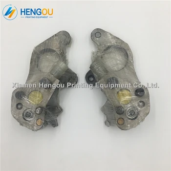 1 Pair New GTO Dampening Roller Support,GTO Printing Machine Dampening Roller Holder
1 Pair New GTO Dampening Roller Support,GTO Printing Machine Dampening Roller Holder
