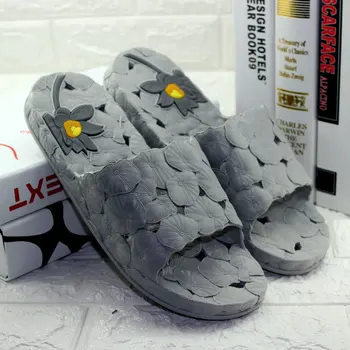 2018 new summer couple slippers home boy slip soft bottom fashion sandals' indoor Soft and comfortable,wholesale
2018 new summer couple slippers home boy slip soft bottom fashion sandals' indoor Soft and comfortable,wholesale