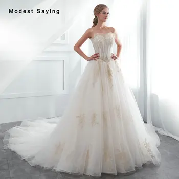 High Quality Ivory and Gold Princess Beaded Lace Wedding Dresses 2019 Chapel Train Bridal Gowns Custom Made vestido de noiva
High Quality Ivory and Gold Princess Beaded Lace Wedding Dresses 2019 Chapel Train Bridal Gowns Custom Made vestido de noiva