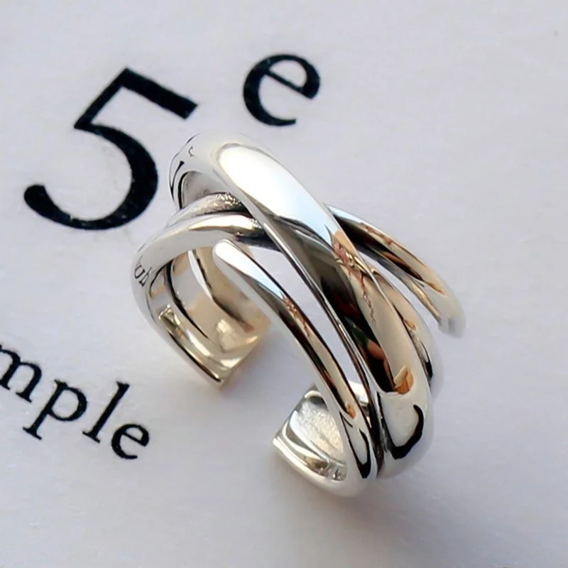 Temperament Smooth Multi-layer Winding Opening Ring Exaggerated Geometric Irregular Ladies Adjustable Ring
Temperament Smooth Multi-layer Winding Opening Ring Exaggerated Geometric Irregular Ladies Adjustable Ring