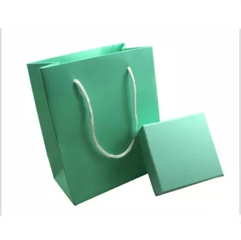 5 sets/lot New Arrivals Hand Length Handle /Packaging Bag / Small Bracelet Jewelry Gift Paper Box & Paper Gift Bag Set
5 sets/lot New Arrivals Hand Length Handle /Packaging Bag / Small Bracelet Jewelry Gift Paper Box & Paper Gift Bag Set