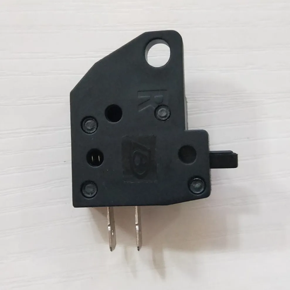 Moto Front Left/Right Brake Light Stop Switch For Kawasaki Vulcan 500 750 800 900 1500 VN750 VN800 VN900 VN1500 VN1600 VN2000
Moto Front Left/Right Brake Light Stop Switch For Kawasaki Vulcan 500 750 800 900 1500 VN750 VN800 VN900 VN1500 VN1600 VN2000