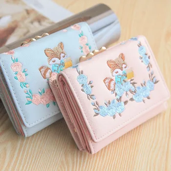 Women Wallets Coin Card Holder Purse Female Embroidered Short Wallet Cute Fox Purse Lock Ladies Three Fold Purse
Women Wallets Coin Card Holder Purse Female Embroidered Short Wallet Cute Fox Purse Lock Ladies Three Fold Purse