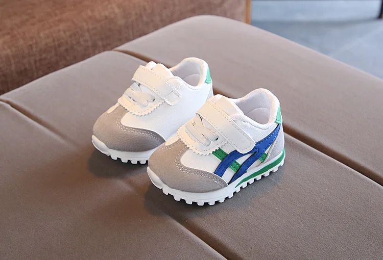 Chaussures antidérapant Garçons et filles de Sport Chaussures De Mode HTB1jDdsXorrK1RkSne1q6ArVVXac