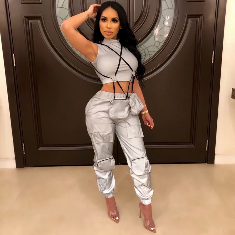 Streetwear Plus Size Vintage Ladies Reflective Pants Fashion Beam Pants Pockets Elegant Party Sports Cargo Pants Women Joggers
Streetwear Plus Size Vintage Ladies Reflective Pants Fashion Beam Pants Pockets Elegant Party Sports Cargo Pants Women Joggers