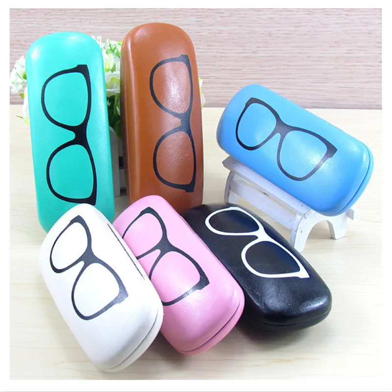 LIUSVENTINA Portable Hot Sale Cute Black Glasses Pattern Frame Glasses Box Sunglasses Case Gift for Girls and Friends
LIUSVENTINA Portable Hot Sale Cute Black Glasses Pattern Frame Glasses Box Sunglasses Case Gift for Girls and Friends