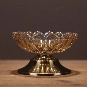 European Creative Crystal Ashtray Living Room Ornaments Simple Fruit Plate Sample Room Coffee Table Ashtray Decoration LFB716
European Creative Crystal Ashtray Living Room Ornaments Simple Fruit Plate Sample Room Coffee Table Ashtray Decoration LFB716