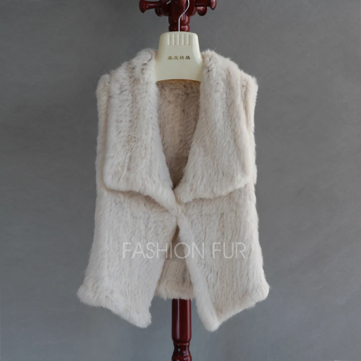 Fashion New Classic Woman Turn Collar Womens Real Rabbit Fur Knit Vest Gilet YH122
Fashion New Classic Woman Turn Collar Womens Real Rabbit Fur Knit Vest Gilet YH122