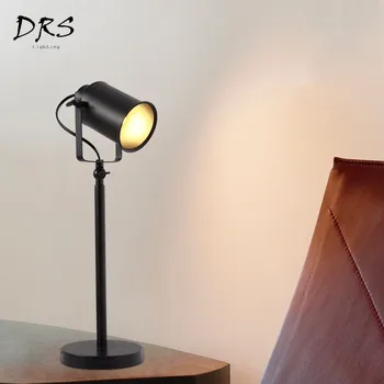 Modern Simple Creative Table Lamps Iron Black Desk Lamps Living Room Bedroom Learning LED Lights Indoor Home Lighting Fixture
Modern Simple Creative Table Lamps Iron Black Desk Lamps Living Room Bedroom Learning LED Lights Indoor Home Lighting Fixture