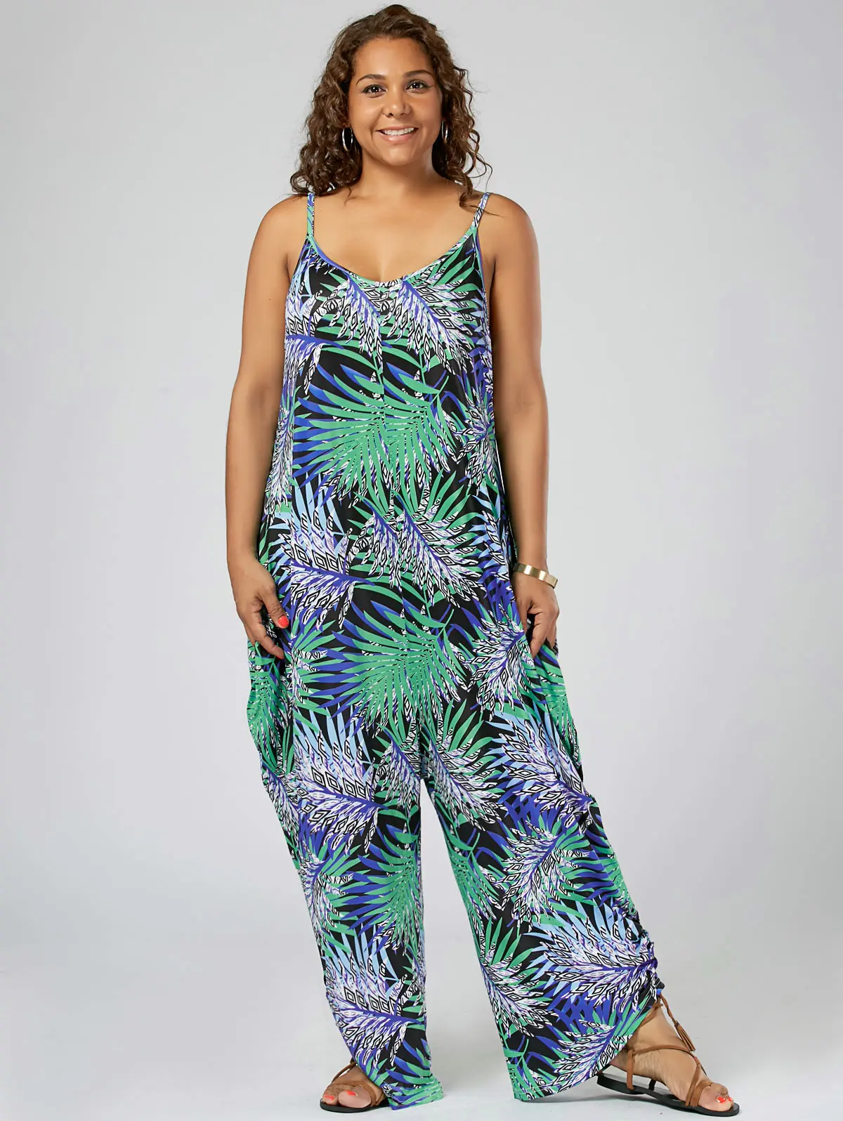 Wipalo Women Plus Size 5XL Tropical Print Spaghetti Strap Baggy Jumpsuit Summer Female Loose Fit Plant Print Maxi Playsuits
Wipalo Women Plus Size 5XL Tropical Print Spaghetti Strap Baggy Jumpsuit Summer Female Loose Fit Plant Print Maxi Playsuits
