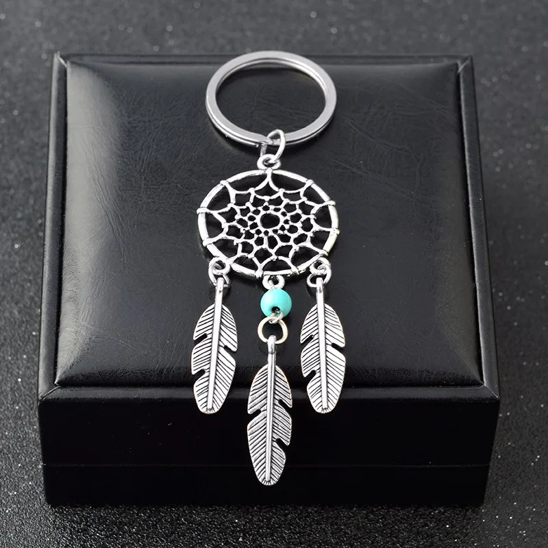 Anicent Pink Black Beads Dreamcatcher Feather Wind Chimes Dream Key Chain Gift for Women Vintage Indian Style Jewelry
Anicent Pink Black Beads Dreamcatcher Feather Wind Chimes Dream Key Chain Gift for Women Vintage Indian Style Jewelry