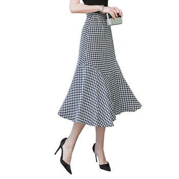 New Vintage Plaid Skirts Women 2019 Autumn Chiffon Ruffles Maxi Long Skirt Ladies Party High Waist Elegant Trumpet Tutu Skirt
New Vintage Plaid Skirts Women 2019 Autumn Chiffon Ruffles Maxi Long Skirt Ladies Party High Waist Elegant Trumpet Tutu Skirt