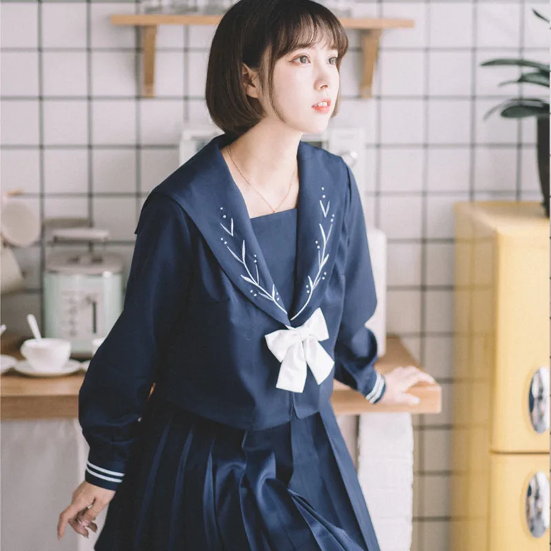 UPHYD Flower Embroidery Japanese JK Set Girls Student School Women Novelty Sailor Suits Girl cosplay Uniform
UPHYD Flower Embroidery Japanese JK Set Girls Student School Women Novelty Sailor Suits Girl cosplay Uniform