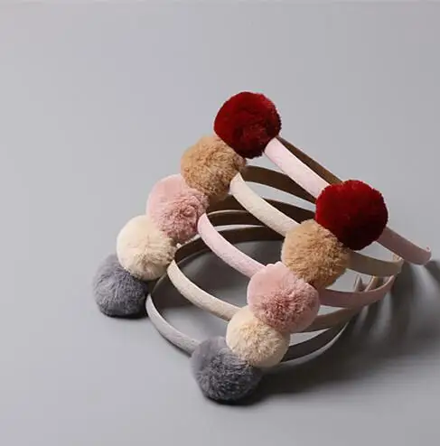 New arrival baby girl's fashion winter cute ball headwear Children hairbands lovely hair accessories hairpins
New arrival baby girl's fashion winter cute ball headwear Children hairbands lovely hair accessories hairpins