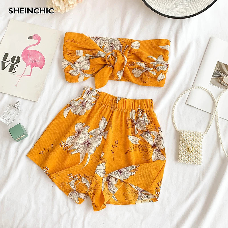 Boho Chic 2019 Women Yellow Floral Flower Print 2 Piece Set Sexy Beach Strapless Short Top And Loose Shorts Female Two Piece Set
Boho Chic 2019 Women Yellow Floral Flower Print 2 Piece Set Sexy Beach Strapless Short Top And Loose Shorts Female Two Piece Set