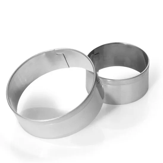 2pcs/set Circle Round Stainless Steel Mold Sugarcraft Biscuit Cookie Cake Pastry Baking Cutter Mould Bakeware Tool KX 175
2pcs/set Circle Round Stainless Steel Mold Sugarcraft Biscuit Cookie Cake Pastry Baking Cutter Mould Bakeware Tool KX 175