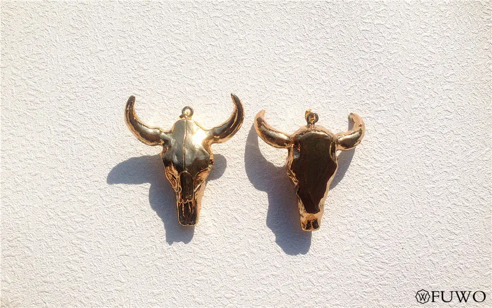 Large Buffalo Skull Pendant 9