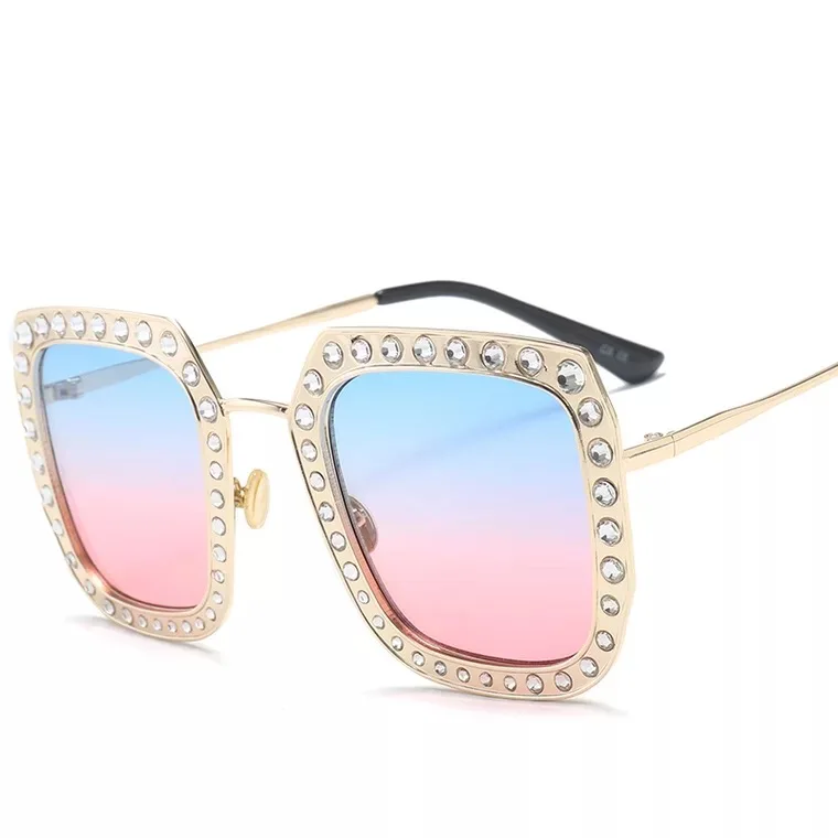 IMAKEFASHION Rhinestone Square Sunglasses Women Top Quality Eyewear Metal Frame Mirror and Gradient Lens JWW367
IMAKEFASHION Rhinestone Square Sunglasses Women Top Quality Eyewear Metal Frame Mirror and Gradient Lens JWW367