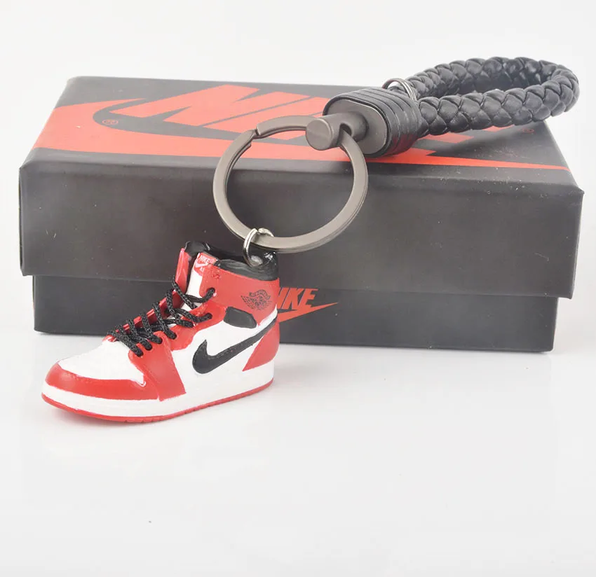 WOLDOL Air jordan 1 offwhite blue sneaker Model Keychain Pendant Creative Gift Collection Crafts Doll accessory jordan keychain
WOLDOL Air jordan 1 offwhite blue sneaker Model Keychain Pendant Creative Gift Collection Crafts Doll accessory jordan keychain
