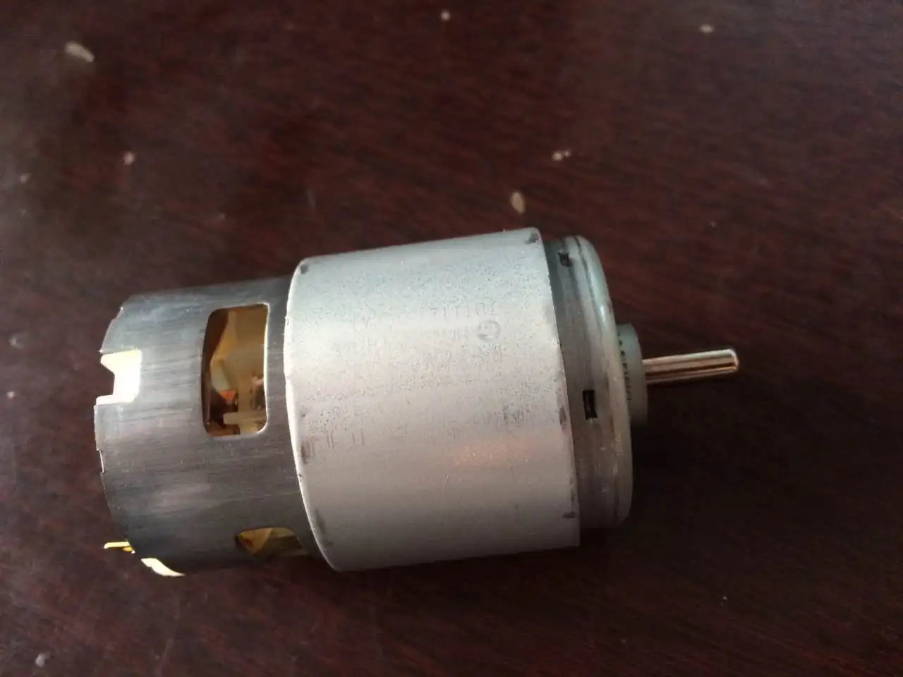 New Wanbao to RS-775WC-8514 high-speed high-power motor for 18V 18000rpm-21000rpm 775 motor
New Wanbao to RS-775WC-8514 high-speed high-power motor for 18V 18000rpm-21000rpm 775 motor