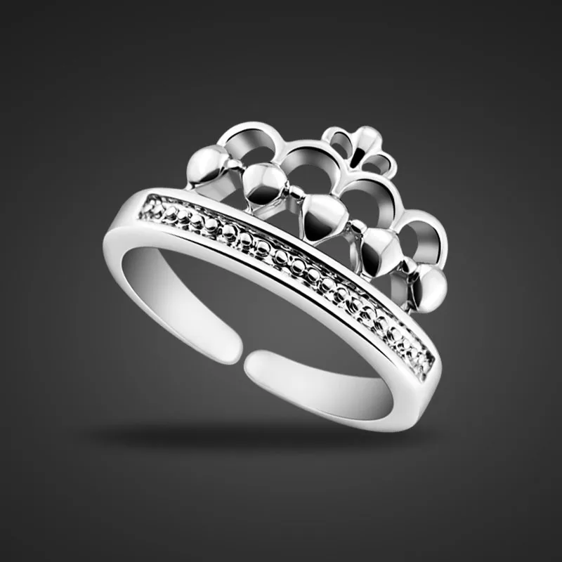 Simple Fashion Retro Imperial Crown silver Ring Finger Ring Tail For Women Fashion Beach Foot Jewelry CZ Silver Fashion Jewelry
Simple Fashion Retro Imperial Crown silver Ring Finger Ring Tail For Women Fashion Beach Foot Jewelry CZ Silver Fashion Jewelry