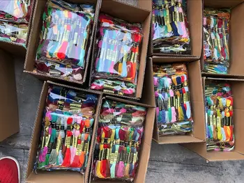 8TH oneroom Hot selling cross stitch cxc threads Total 50 Pieces Embroidery Thread Cross Stitch Thread Floss Similar with DMC
8TH oneroom Hot selling cross stitch cxc threads Total 50 Pieces Embroidery Thread Cross Stitch Thread Floss Similar with DMC